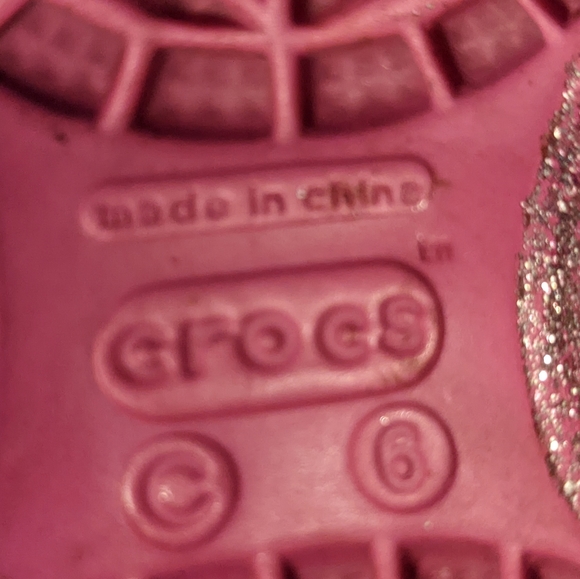 Crocs size C6 - Picture 4 of 4